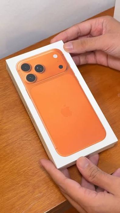 Buy 3 get 1free new Appl iPhone 17 pro max