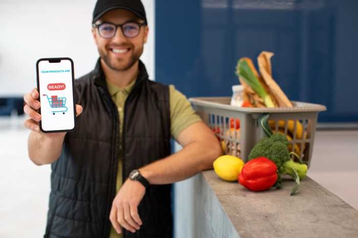 How AI and Sustainability Drive Food Delivery