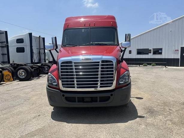 Mack Truck Available for sell and rent
