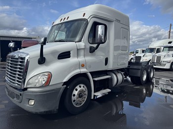 Truck Available for sell and rent Truck Available for sell and rent