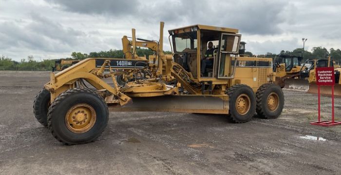 2000 Caterpillar 140H Used Motor Grader