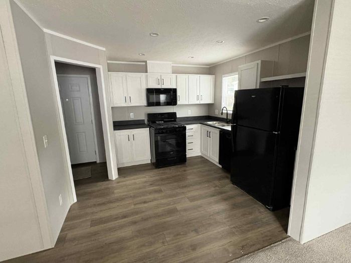 Amazing New 2 Bedroom home