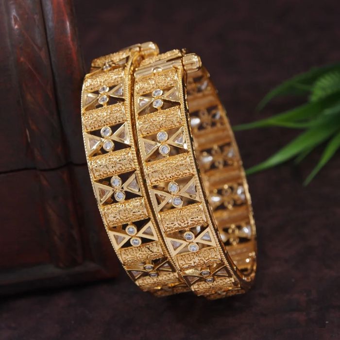 The Ultimate Guide to Buying Bangles Wholesale in 2025