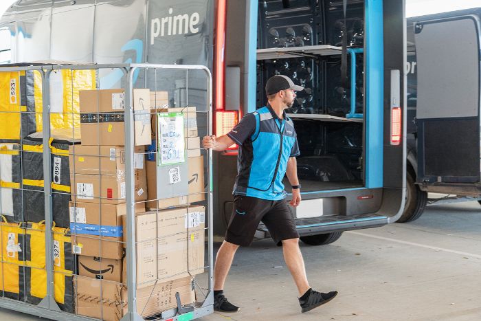 Hiring Now Amazon Job Opportunities (USA Only)