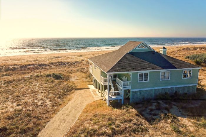 Bald Head Island Luxury Rentals: Experience Coastal Sophistication