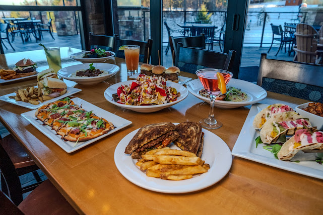 Dine at Blue Mountain Resort Slopeside Restaurants AprsSki Favorites!