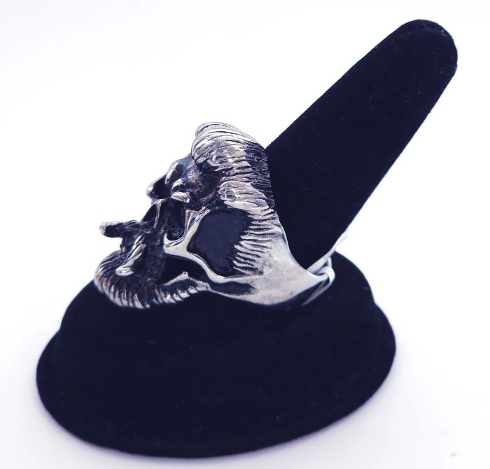 Bold Skull Style Ring Bold Skull Style Ring