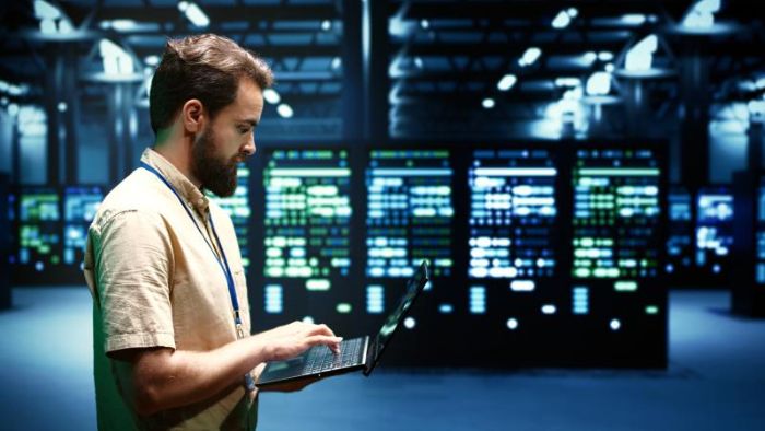 The Difference Between Patch Management and Vulnerability Management