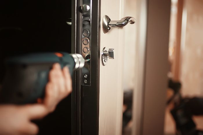 Locksmith Services In Wellingborough Modern Security Solutions