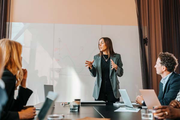 Structured Finance Help for LA Businesses