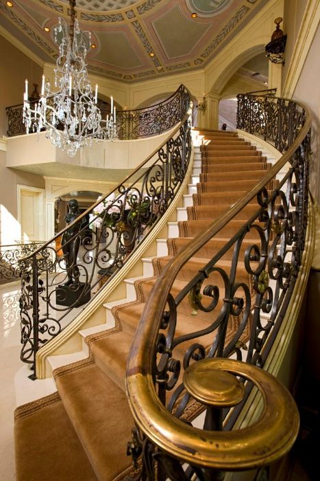 Seek WomanNo skills, Entry Level, Livein As tourism Spokes Model..Pays; 4,000 mthly