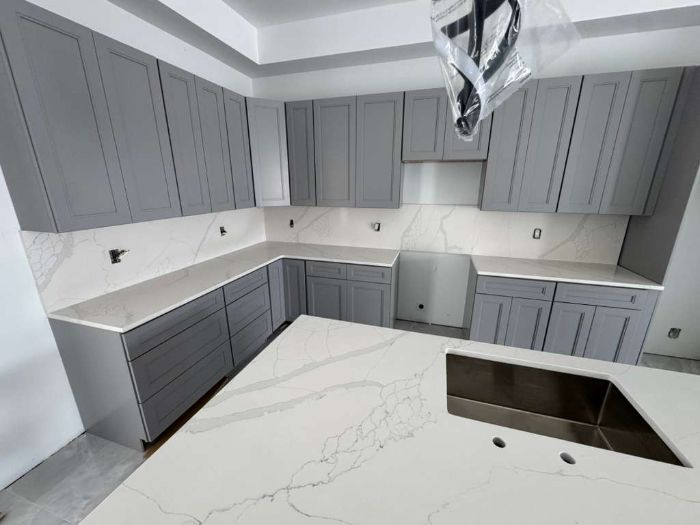 Kitchen Cabinets in Delray Beach Wholesale Prices