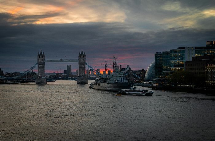 UK Flight Booking Made Simple with Travelay