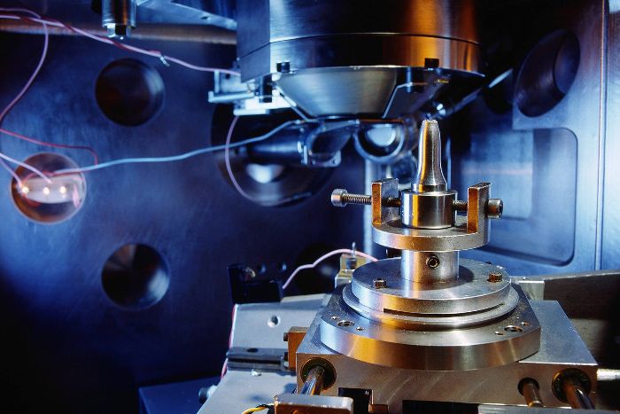 Scanning Electron Microscopy (SEM) Analysis Services