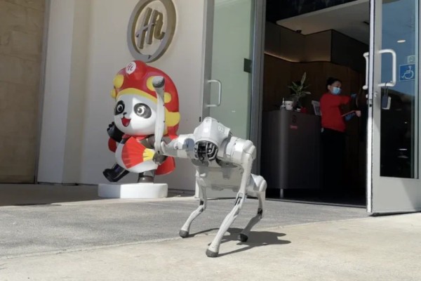 Unitree parking lot security robot ensures realtime monitoring
