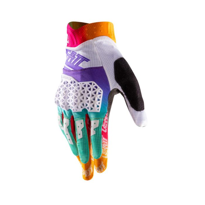 Ride Longer with Confidence Using Mountain Biking Gloves
