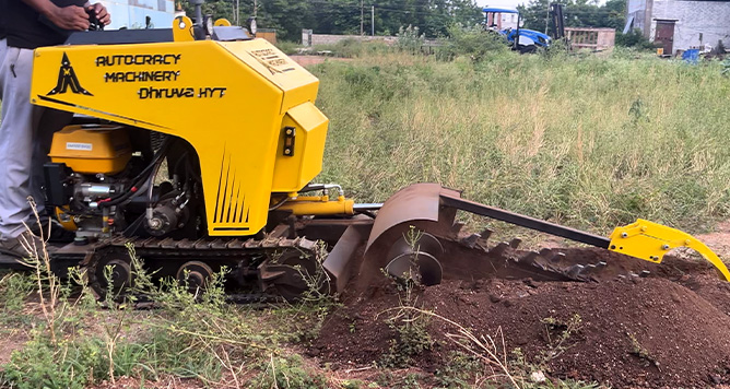 Compact Ground Excavation Equipment for Utility and Construction Projects