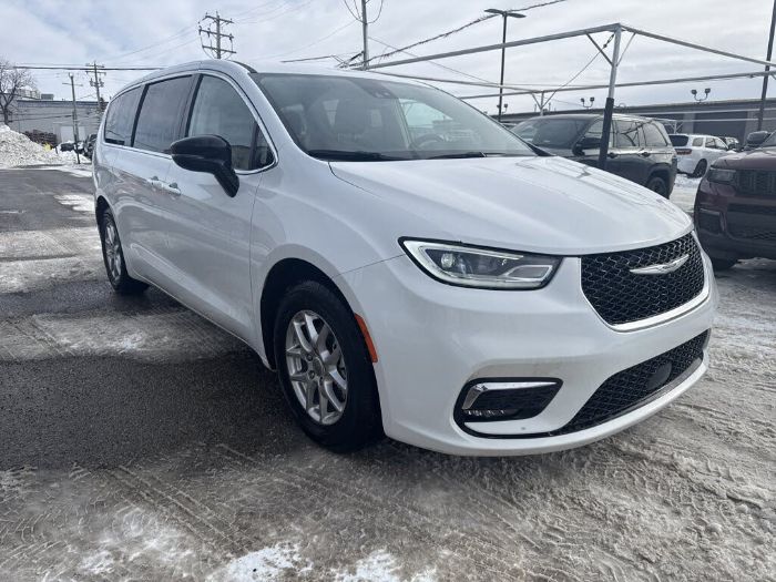 2024 Chrysler Pacifica Touring L FWD