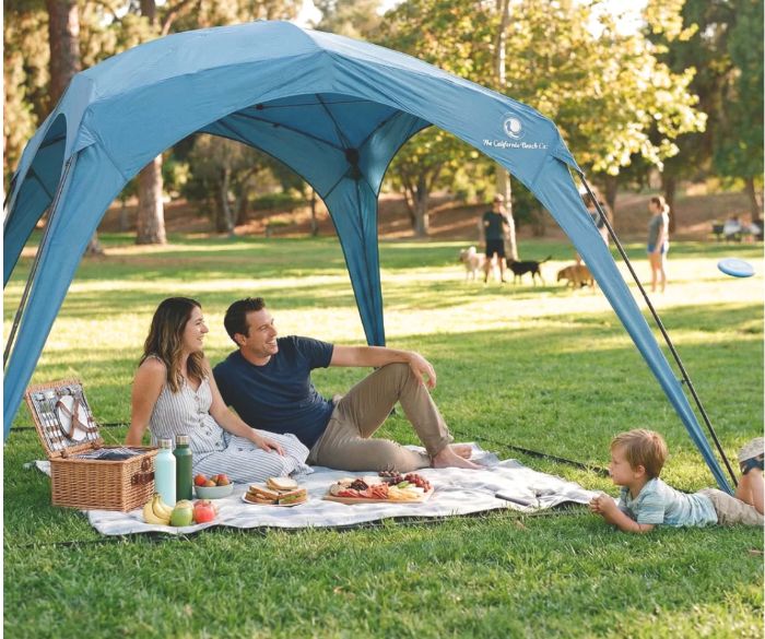 Stay Cool and Stylish with the Perfect Beach Canopy