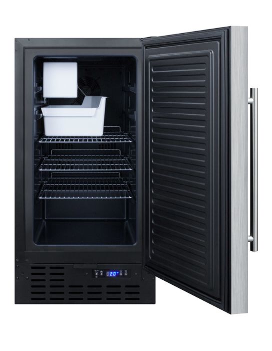 BuiltIn Ice Makers for Efficient Kitchen Workflow BuiltIn Ice Makers for Efficient Kitchen Workflow