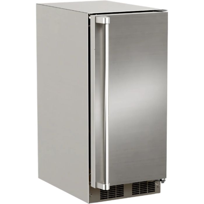 Undercounter Ice Makers for Beverage Stations