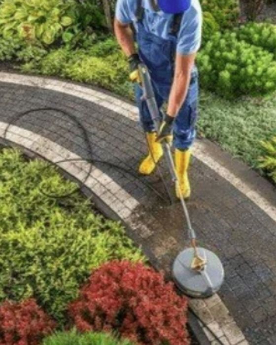 Lawn Services Near OAK BLUFFS