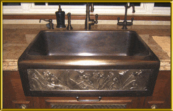 Apron Front Farmhouse Sinks: exposed front panel adding a classy touch