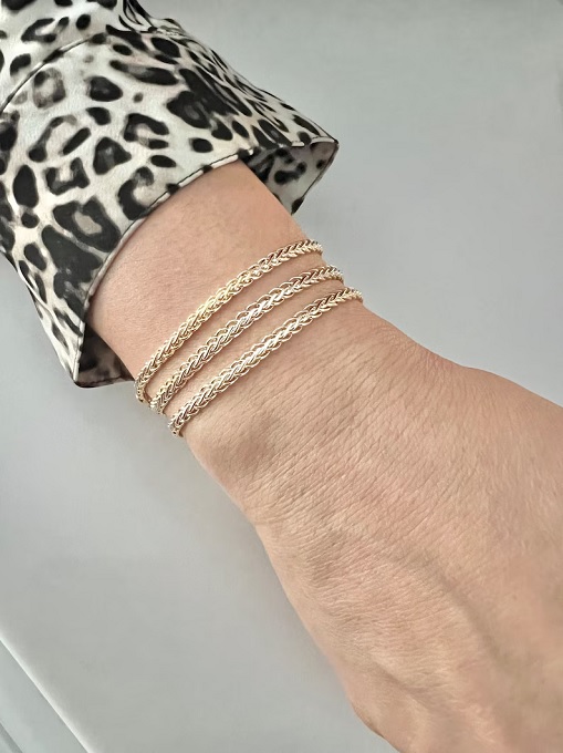 Dainty 10K TwoTone Gold Bracelet 7.25 3.6mm Yellow White Weave Design