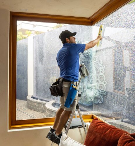 Professional Window Cleaning in Manhasset, NY Flawless Results Guaranteed!