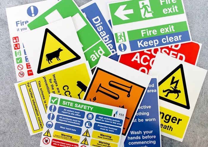 Trusted Sign Maker London for Custom Designs