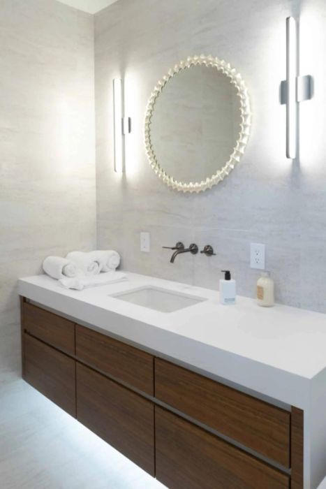 How Do I Create a Luxury Bathroom Without Wasting Space?