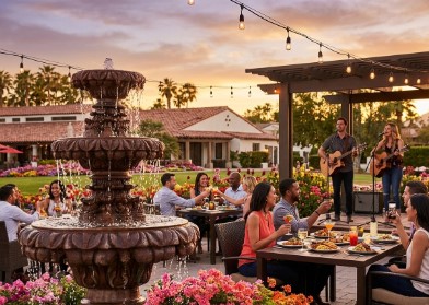 Best Restaurants With Live Music in Oceanside for Spring Date Nights