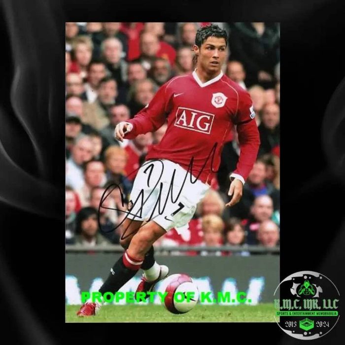 FIFA CRISTIANO RONALDO CR7 SIGNED AUTOGRAPHED 8X10 VINTAGE PORTUGAL PHOTO W JS