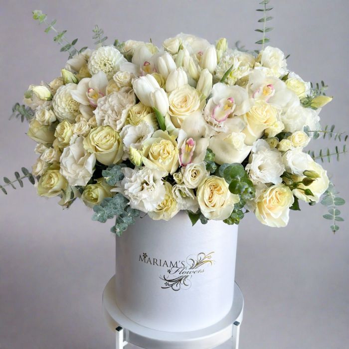 Fresh White Roses Online With Fast Shipping USA for Spring Season Celebrations