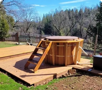 Outdoor Deck Designs for Functional Backyard Spaces