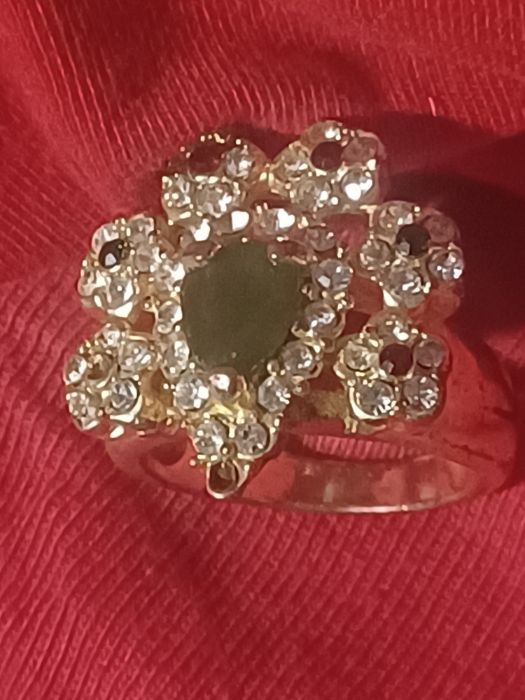 RARE VITAGE RING FOREVER YOURS FY GEMS STONES